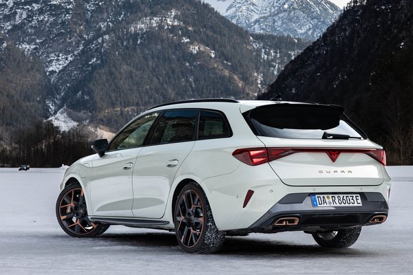 CUPRA Leon Sportstourer e-HYBRID CUPRA Leon Sportstourer e-HYBRID