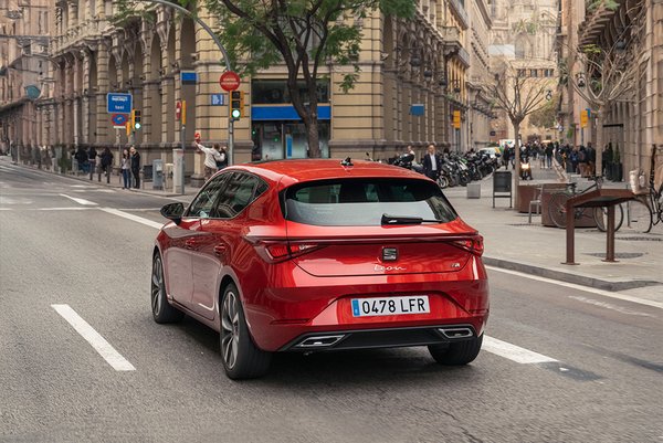 SEAT Leon SEAT Leon