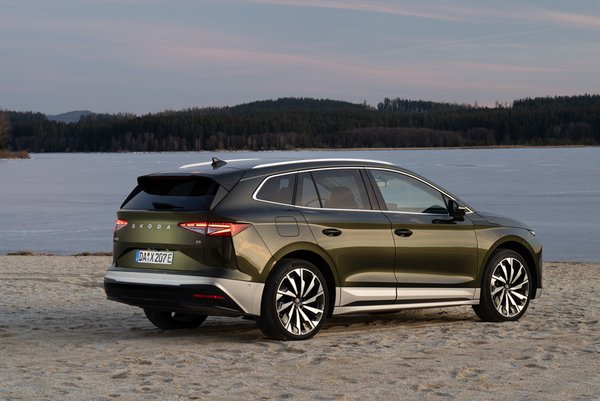 Škoda Enyaq Škoda Enyaq